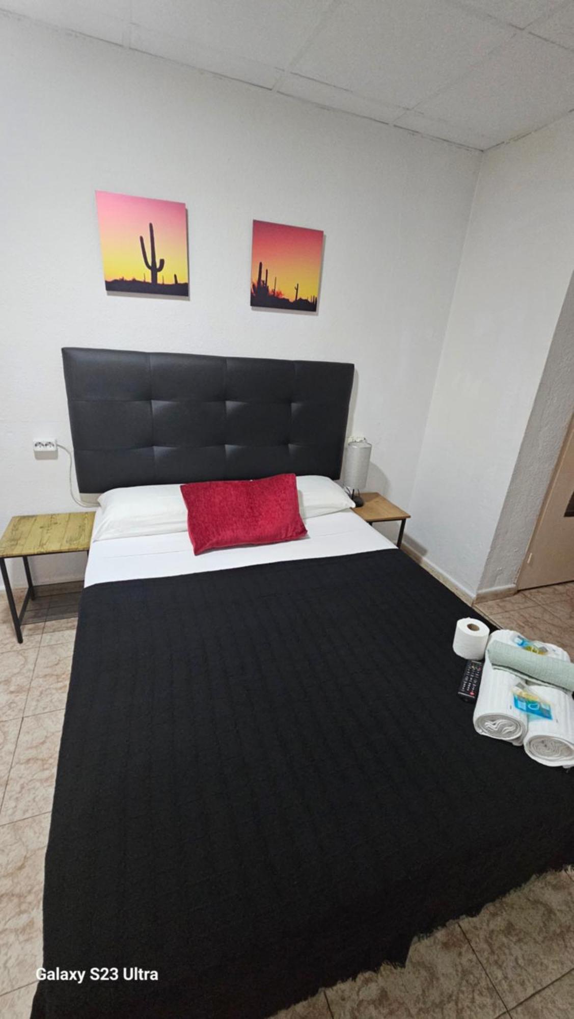 Hostal Sol Celeste Lloret de Mar Exterior photo