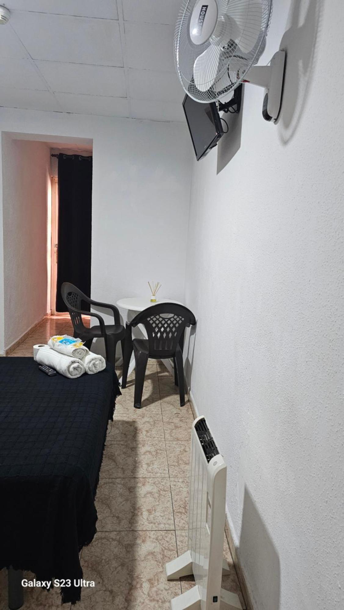 Hostal Sol Celeste Lloret de Mar Exterior photo