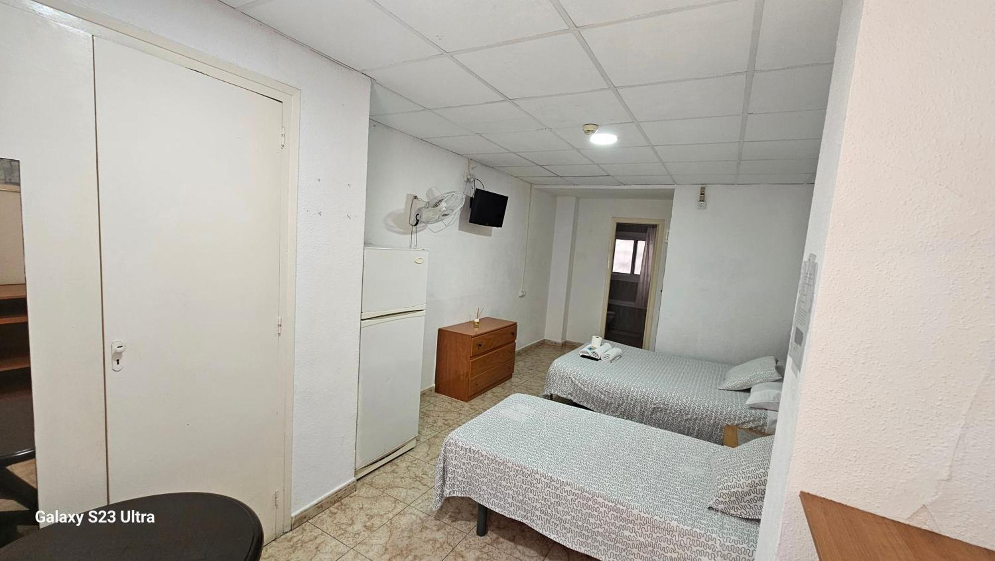 Hostal Sol Celeste Lloret de Mar Exterior photo